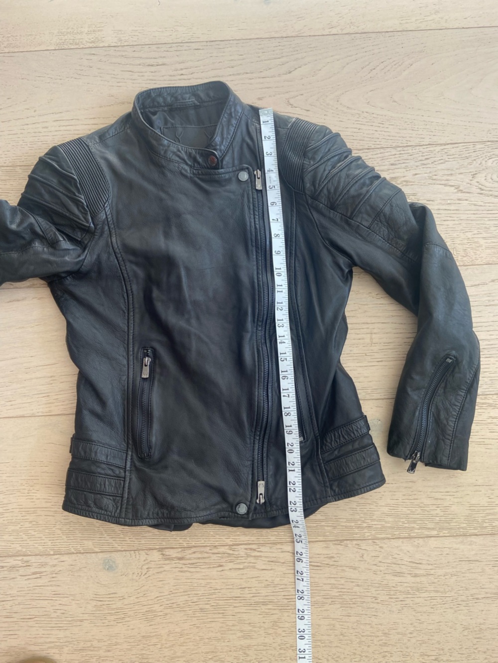 BOD & CHRISTENSEN Black Leather Moto Jacket Women Medium Soft Leather EUC - Picture 10 of 10